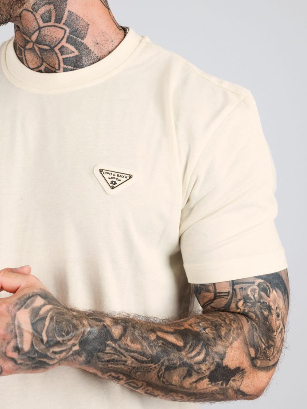 T-shirt Cipo Baxx Koszulka Męska Bawełniana Klasyczna Luźna Regular Bawełna ecru CT823 - obrazek 5
